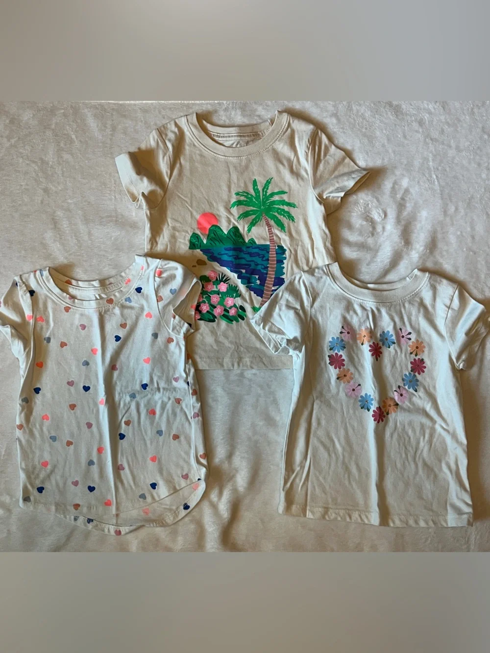 3 Shirt Bundle Kids Cream/White with multiple designs